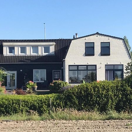 T Huuske Tuinappartement Met Fantastisch Uitzicht, Nabij Zee Zonnemaire Екстер'єр фото