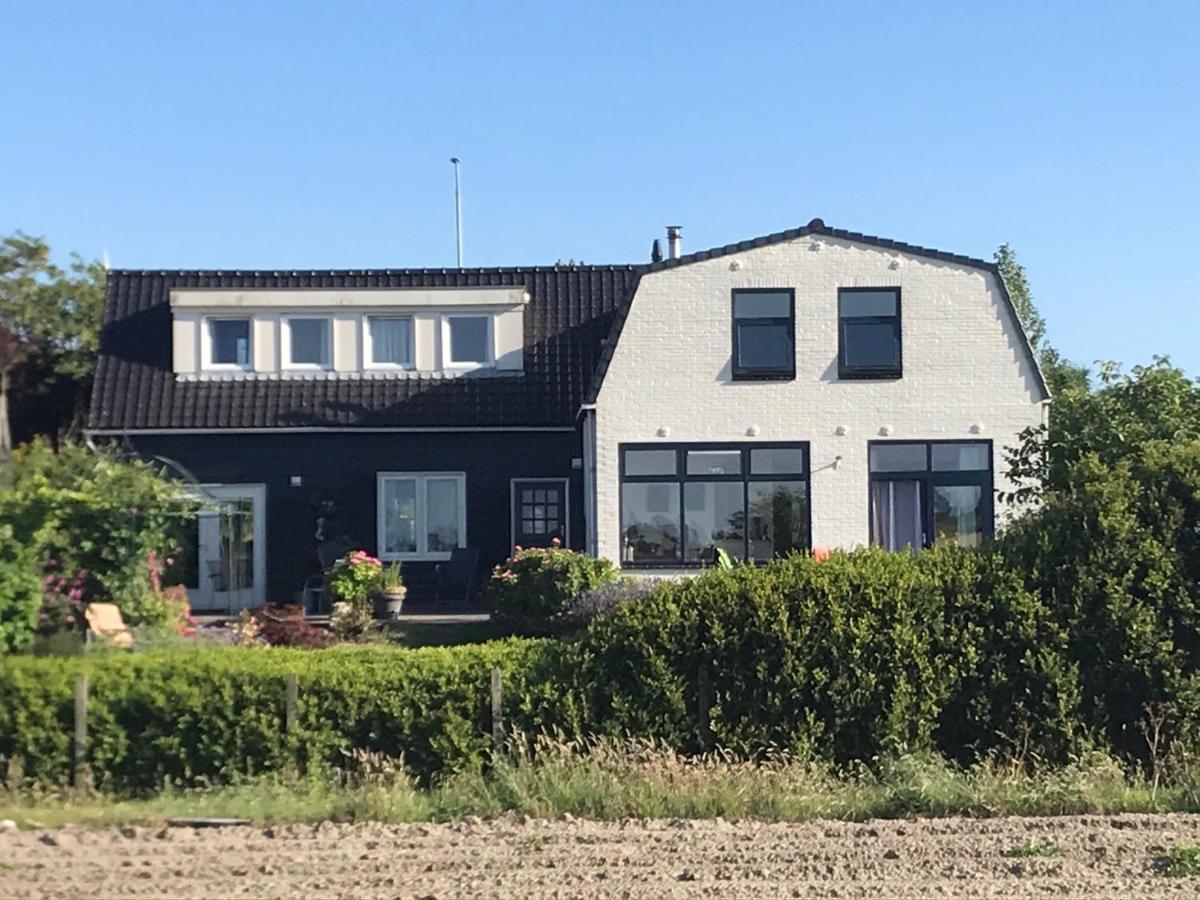 T Huuske Tuinappartement Met Fantastisch Uitzicht, Nabij Zee Zonnemaire Екстер'єр фото